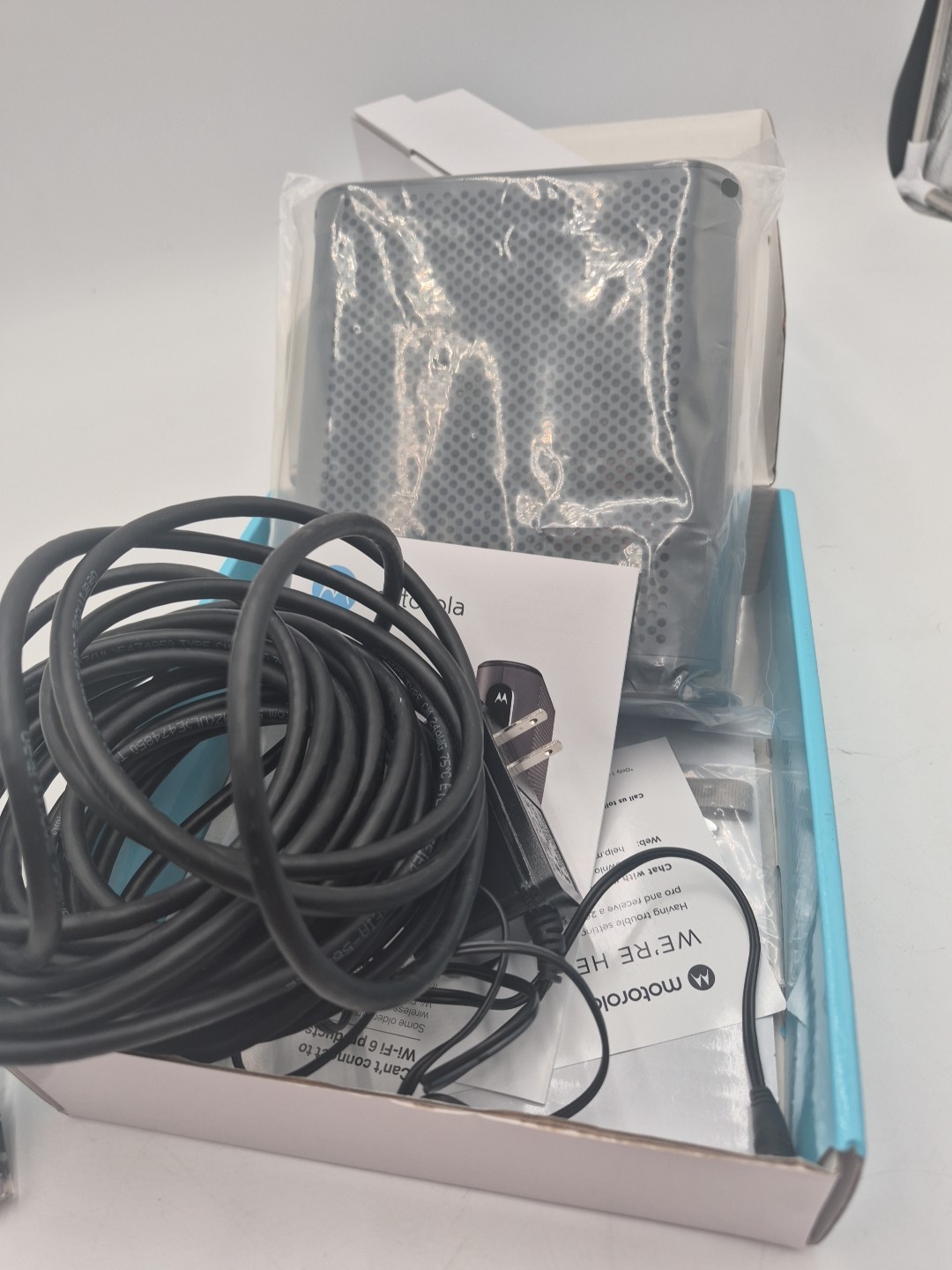 Motorola MG7700 AC1900 Dual-Band DOCSIS 3.0 Cable Modem Router