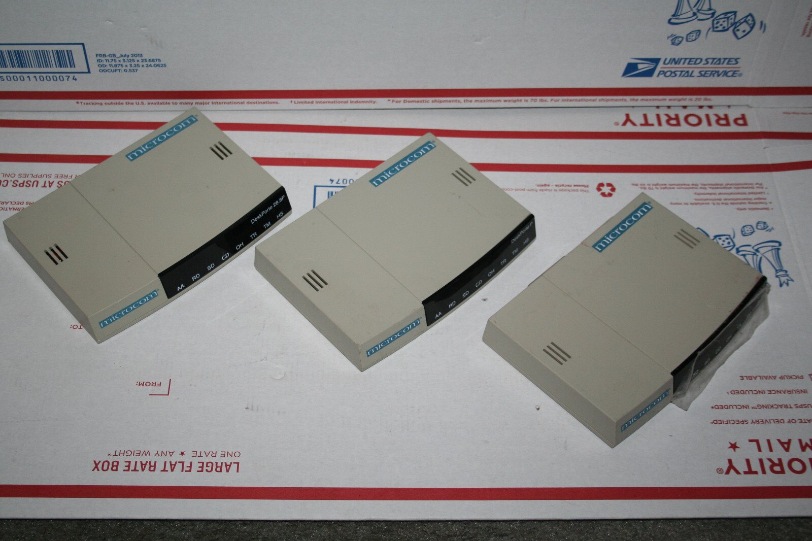 Lot of 3 Vintage 1997 Microcom DeskPorte 28.8P P Modem – Untested parts or repai