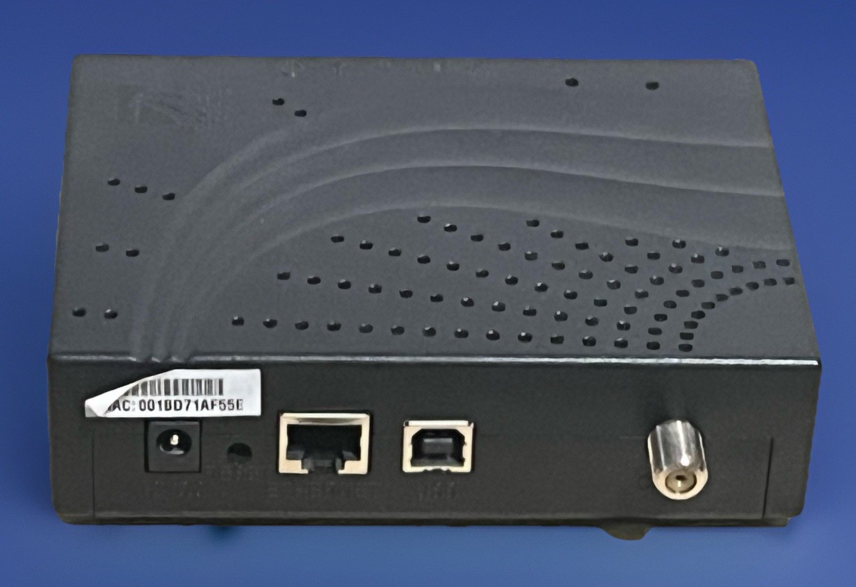 Scientific Atlanta Cable Modem DPC2100R2 w/Power Supply & Ethernet Cable Used