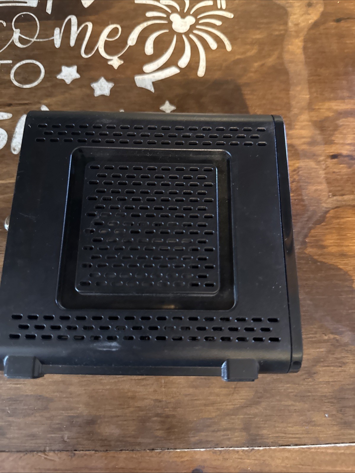 Arris Surfboard SB6121 Cable Modem High Speed Internet Motorola