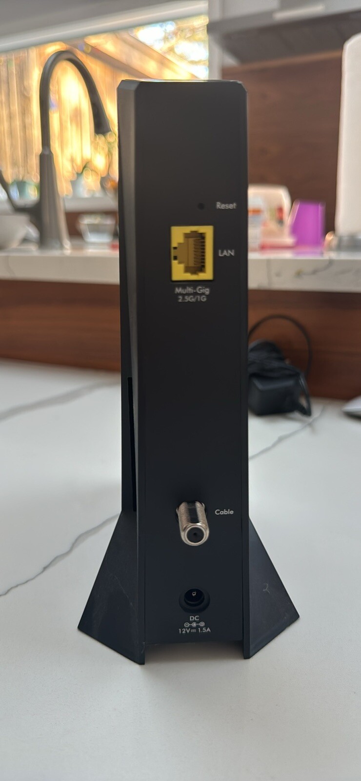 Netgear Nighthawk CM2000 2.5Gbps Multi Gig Internet Speed Cable Modem DOCSIS 3.1