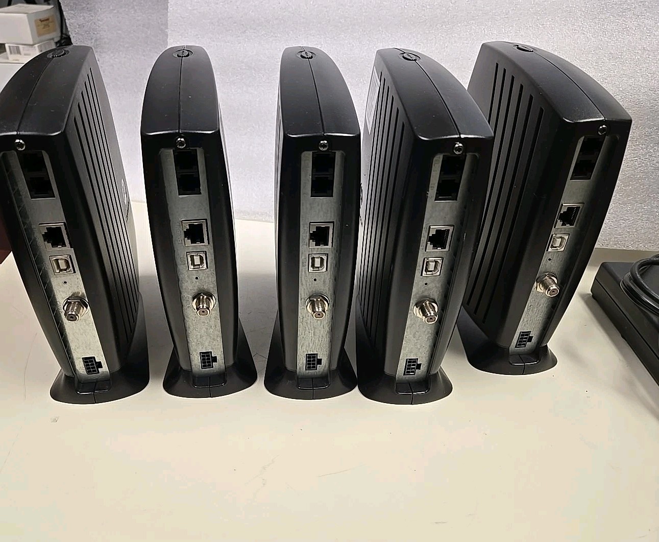 Motorola SURFboard SB5120 Cable Modem w/ AC adapter