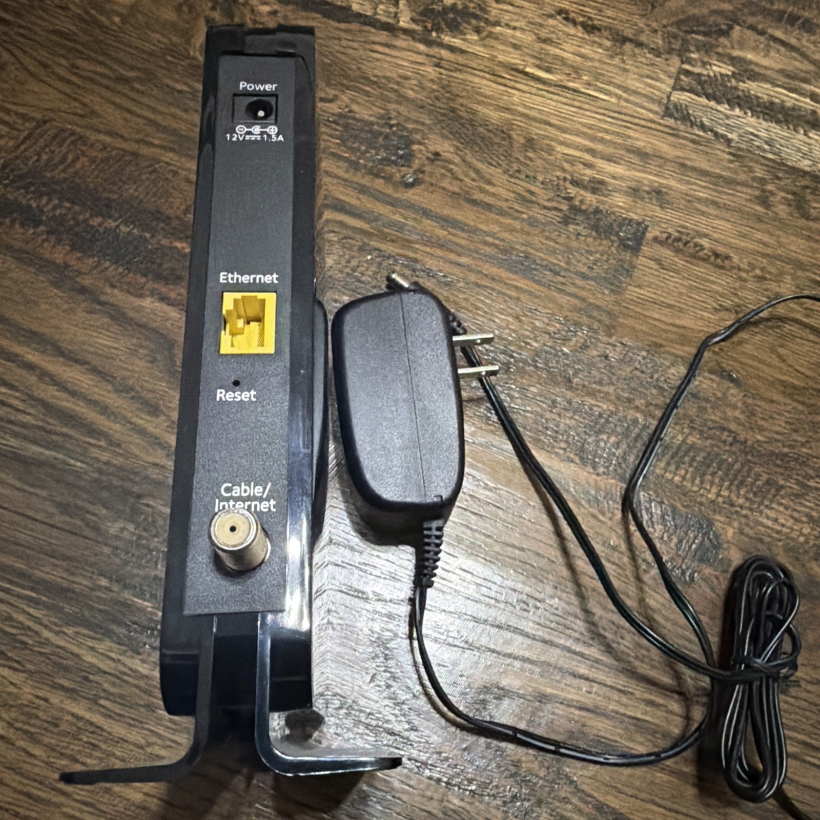 Netgear CM500 High Speed Cable Modem DOCSIS 3.0 680Mbps w/ Adapter