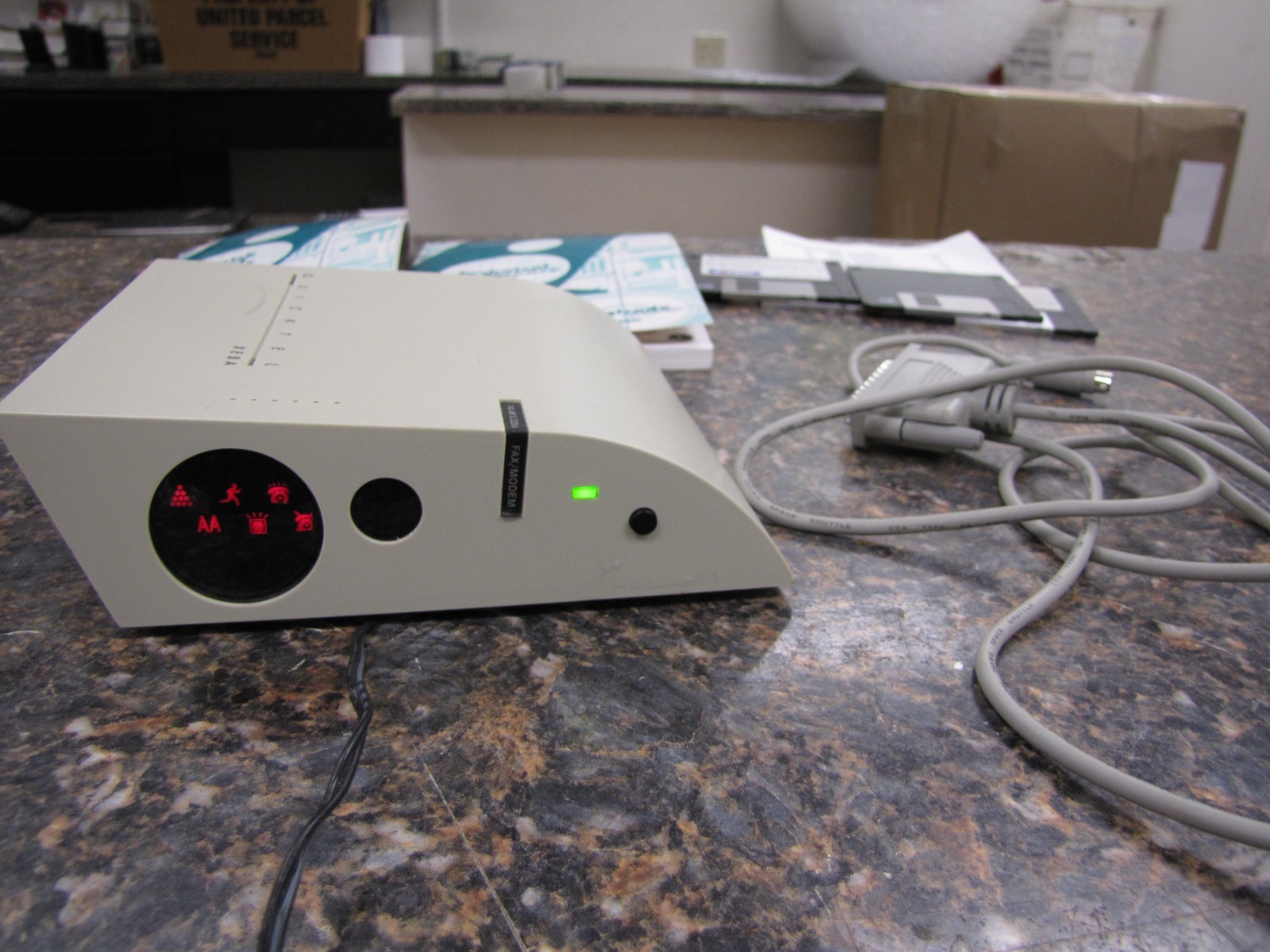 QUICKTEL XEBA 1414XV External Modem w/ Power Supply, Manuals & 3.5″ SofTware-MP1