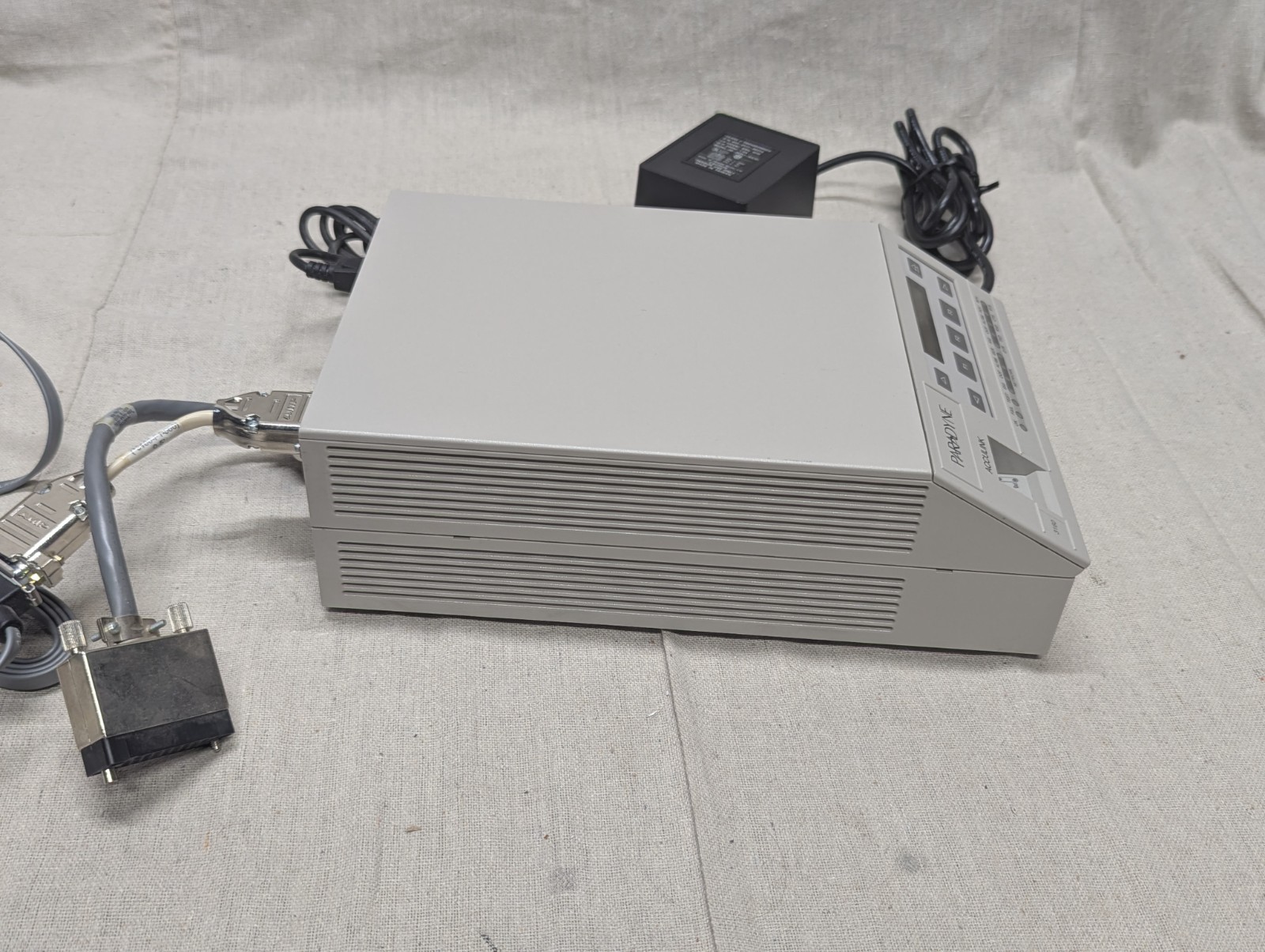 Paradyne Acculink 3160-A2-210 2-Port DSU/CSU Modem With Cords