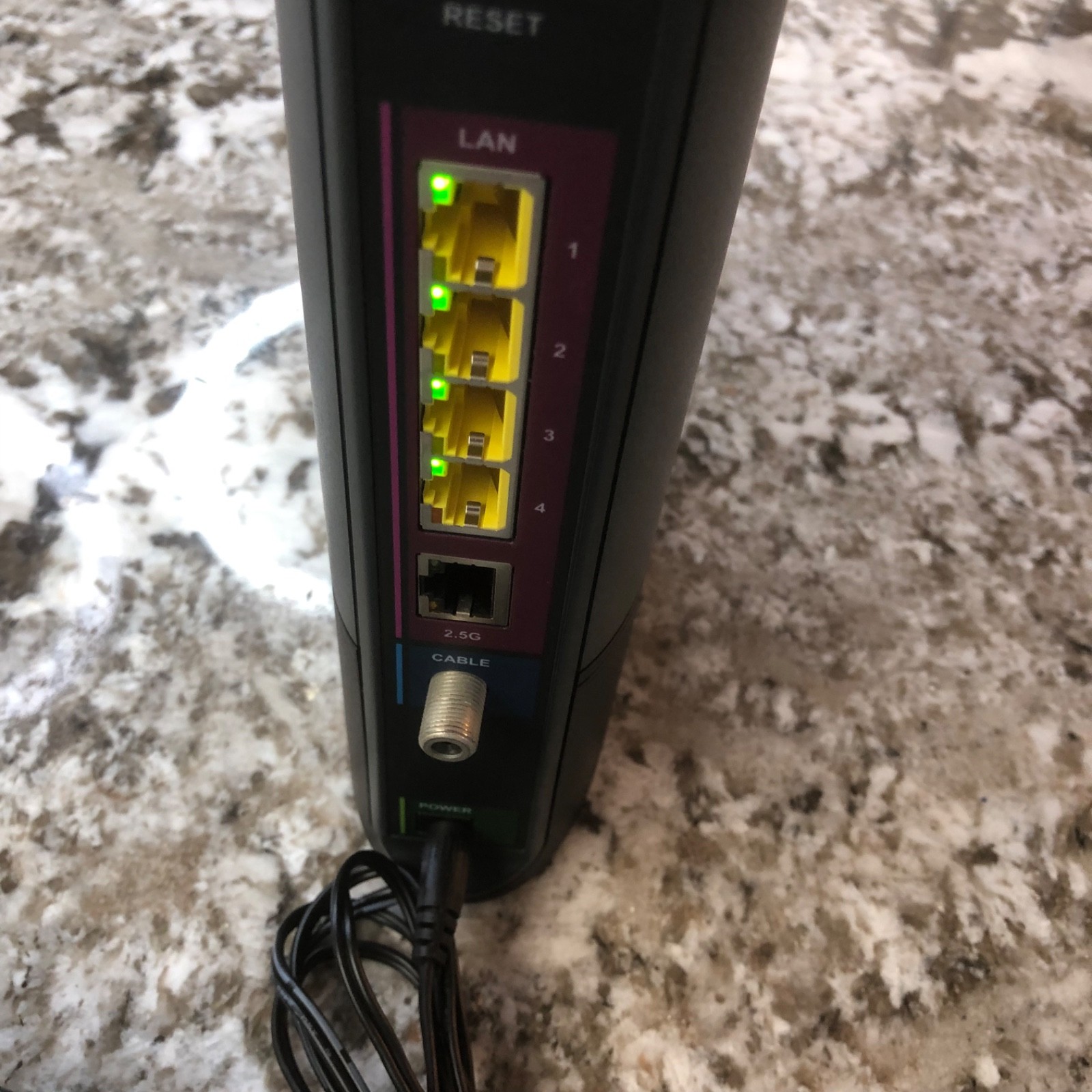 ARRIS SURFboard G36 DOCSIS 3.1 Wi-Fi 6 Cable Modem Router Combo AX3000 Multi-Gig