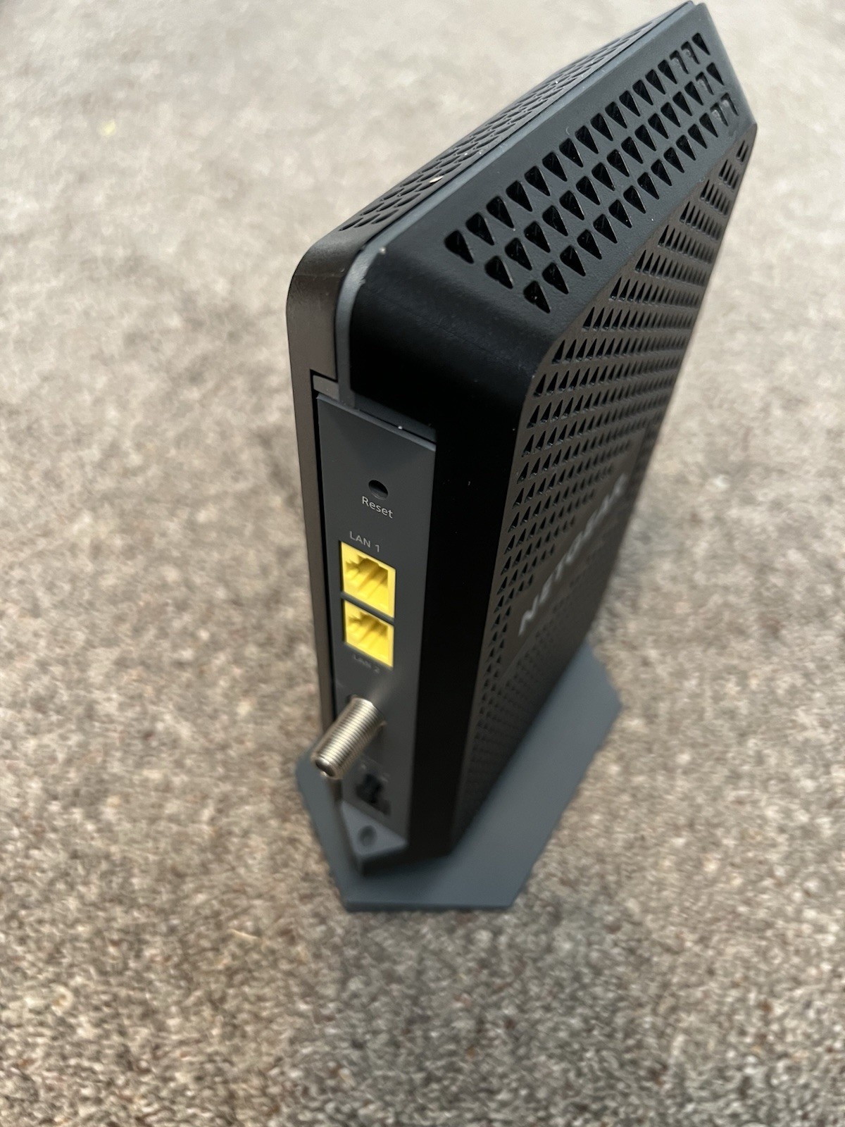 NETGEAR Nighthawk Multi-Gig Cable Modem CM1100 – Compatible With All Cable Pr…