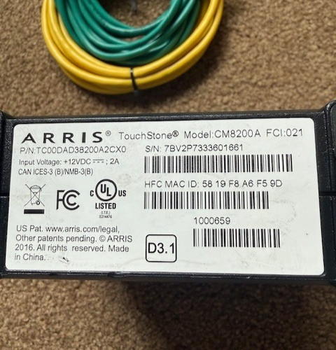 ARRIS Touchstone CM8200A Ultra Fast Cable Modem – Black