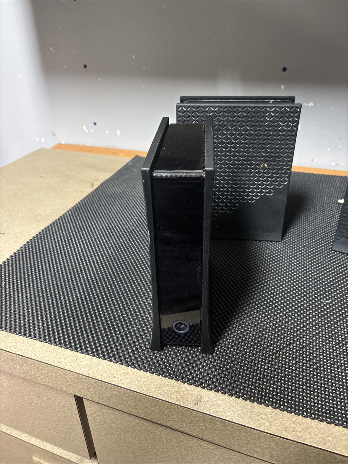 (4)Spectrum Cable Modem – EU2251 DOCSIS 3.1 eMTA! No Power Cords Included!!