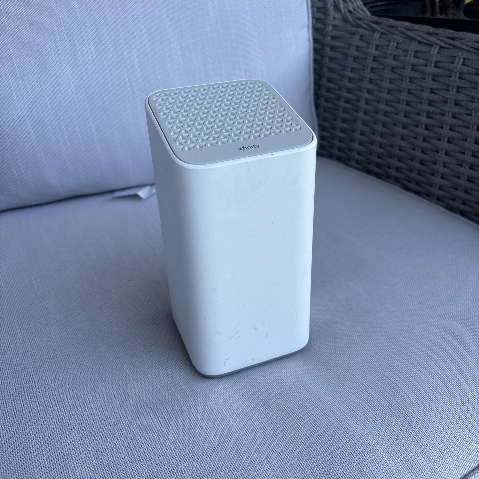 Comcast Xfinity XB7-CM GIGABIT Modem WiFi Router *NO CORDS* – Tested – EUC
