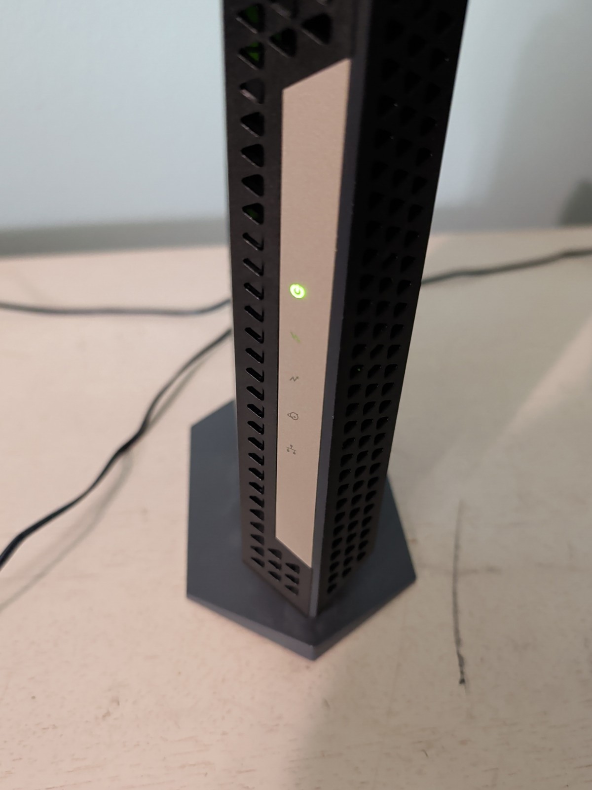 NETGEAR CM1000 V2 Ultra-High Speed Cable Modem DOCSIS 3.1 W/ Power Cord