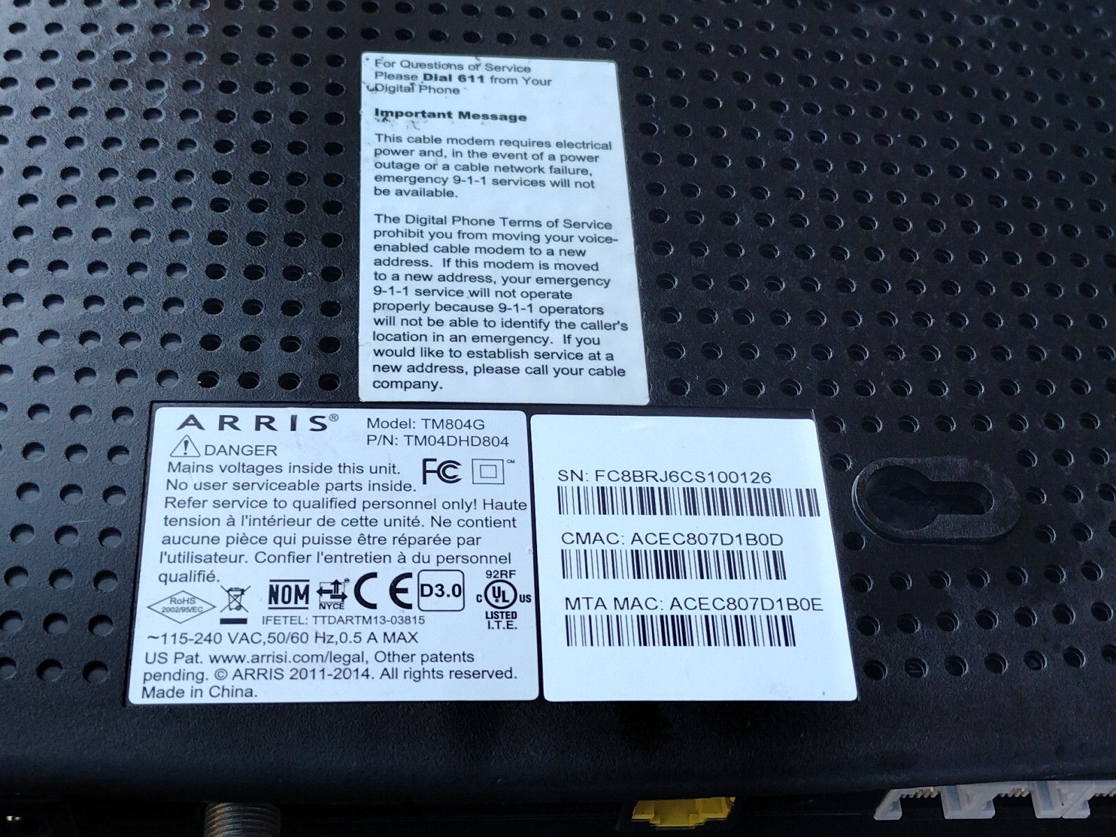Arris Touchstone TM804G Telephone Cable Modem Docsis 3.0 4 x VoIP Ports Battery