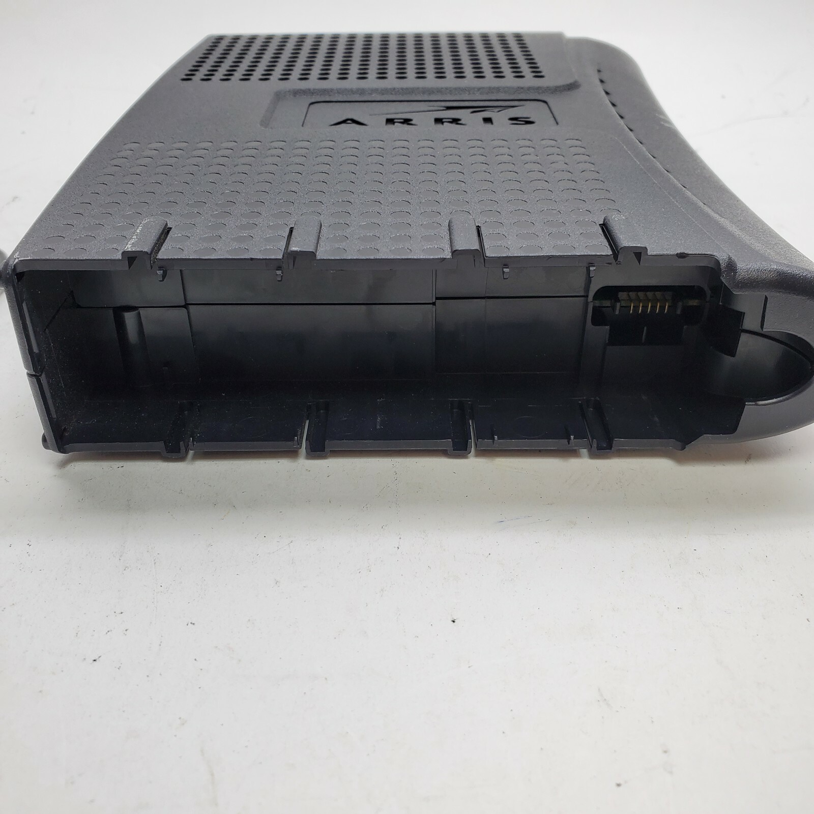 Arris TM602G/CT Cable Modem, Internet & Telephone *Missing Battery Cover*