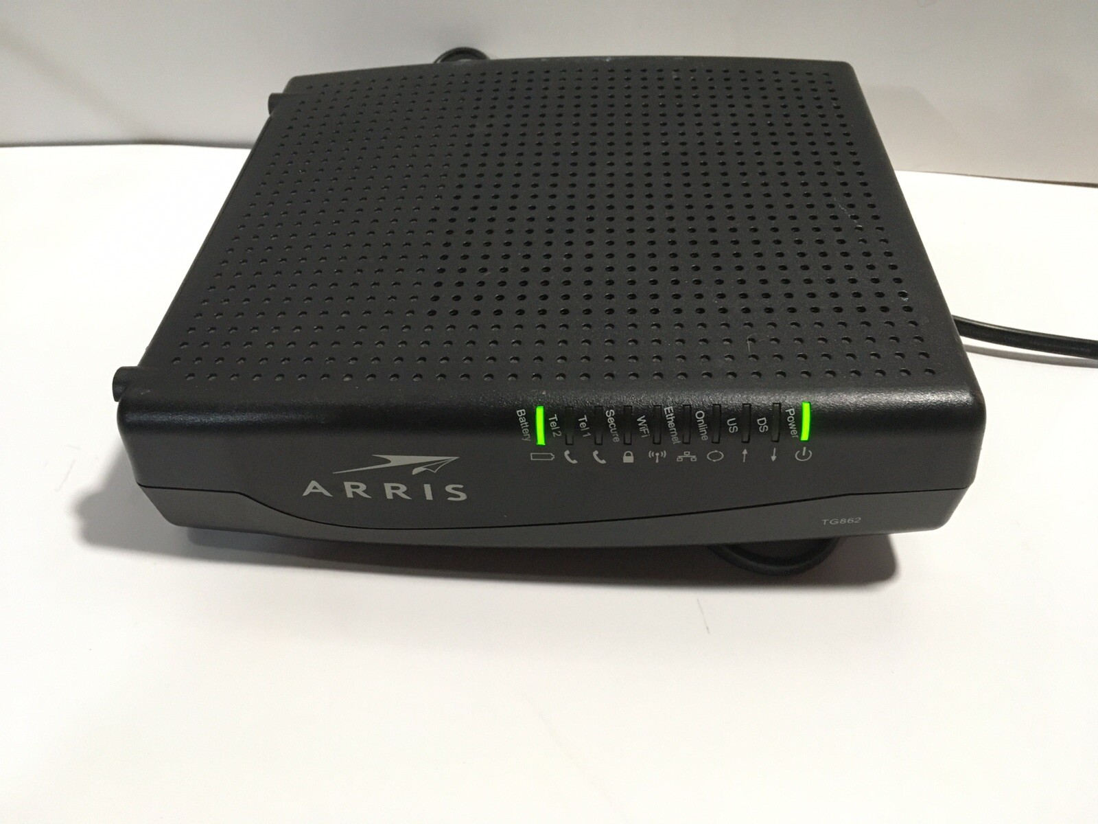 ARRIS TG862G DOCSIS 3.0 Residential Gateway 802.11n 4 port router w Power TESTED
