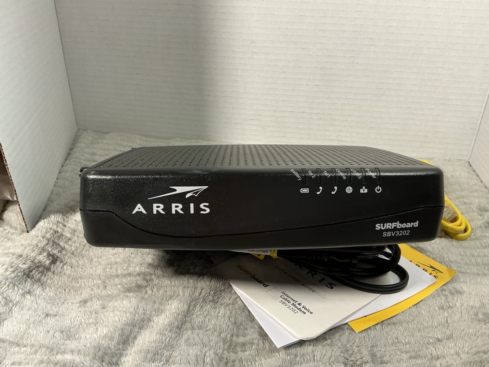 ARRIS SURFboard SBV3202 DOCSIS 3.0 Cable Modem Xfinity Voice Tested Works