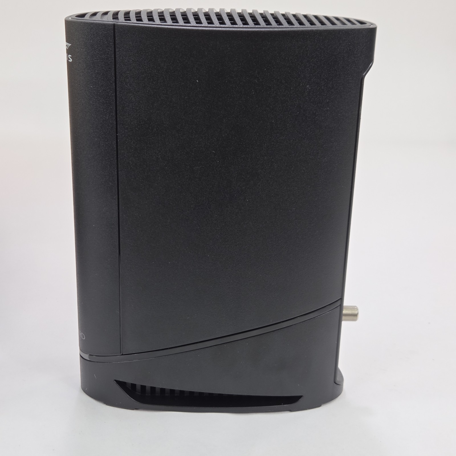 Arris G18 AX1800 Surfboard Dual Band WiFi-6 & DOCSIS 3.1 Cable Modem