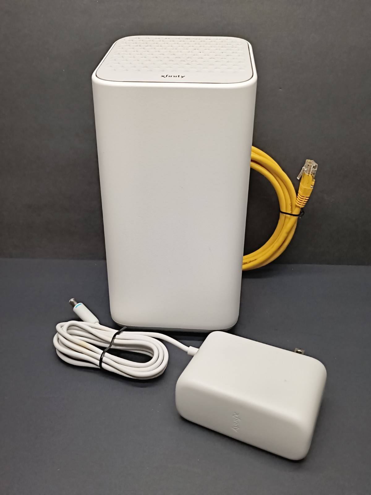 Comcast Xfinity XB7-T GIGABIT Modem WiFi Router