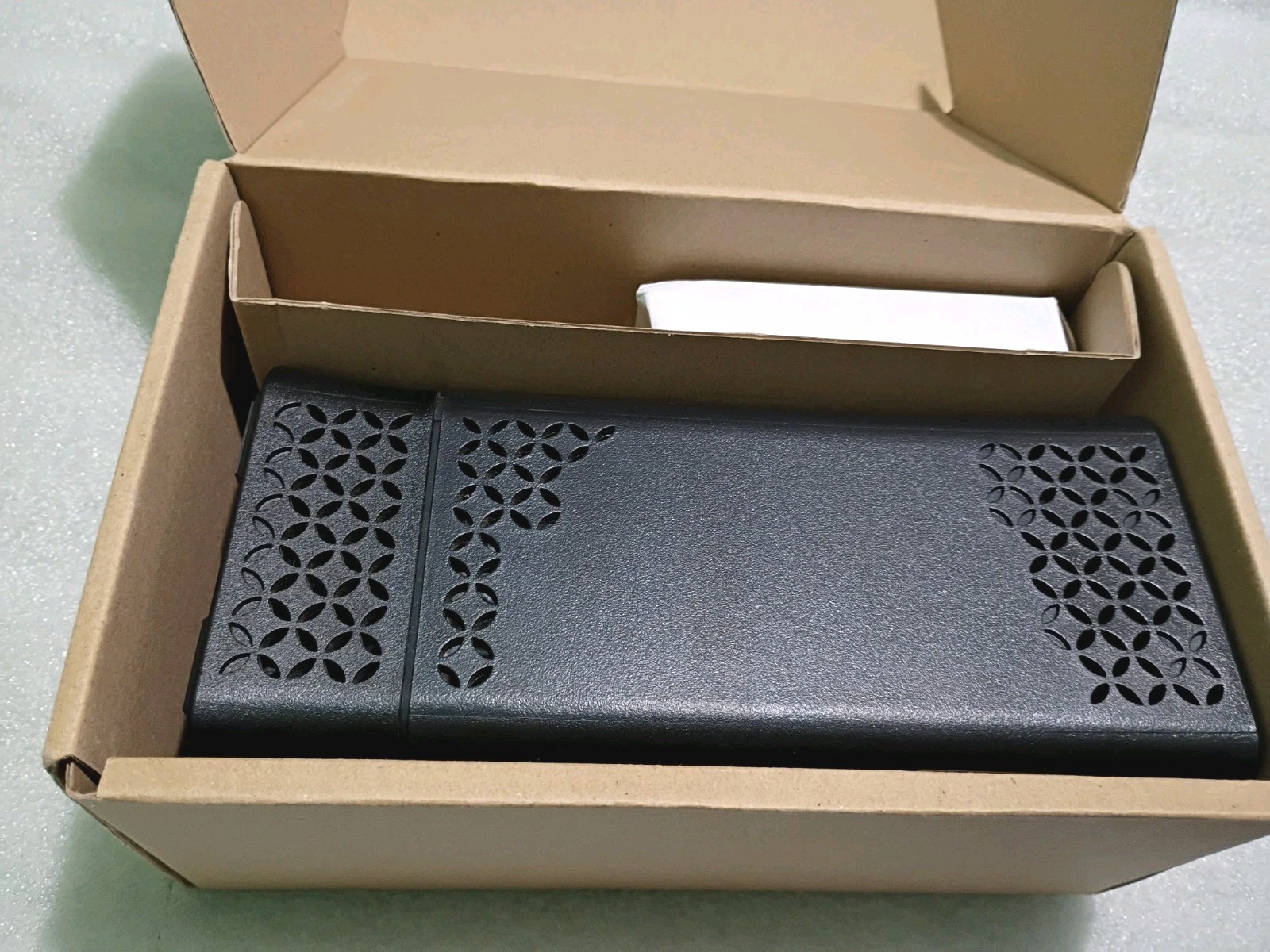 Spectrum DOCSIS 3.1 2.5G eMTA Cable Modem Router + Pack Fast 5280 + Remote Contr