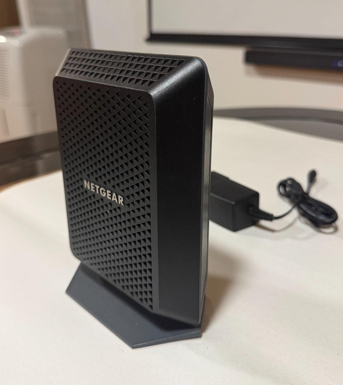 NETGEAR CM700-1AZNAS DOCSIS 3.0 Cable Modem 32×8 for Xfinity by Comcast 1.4gbps