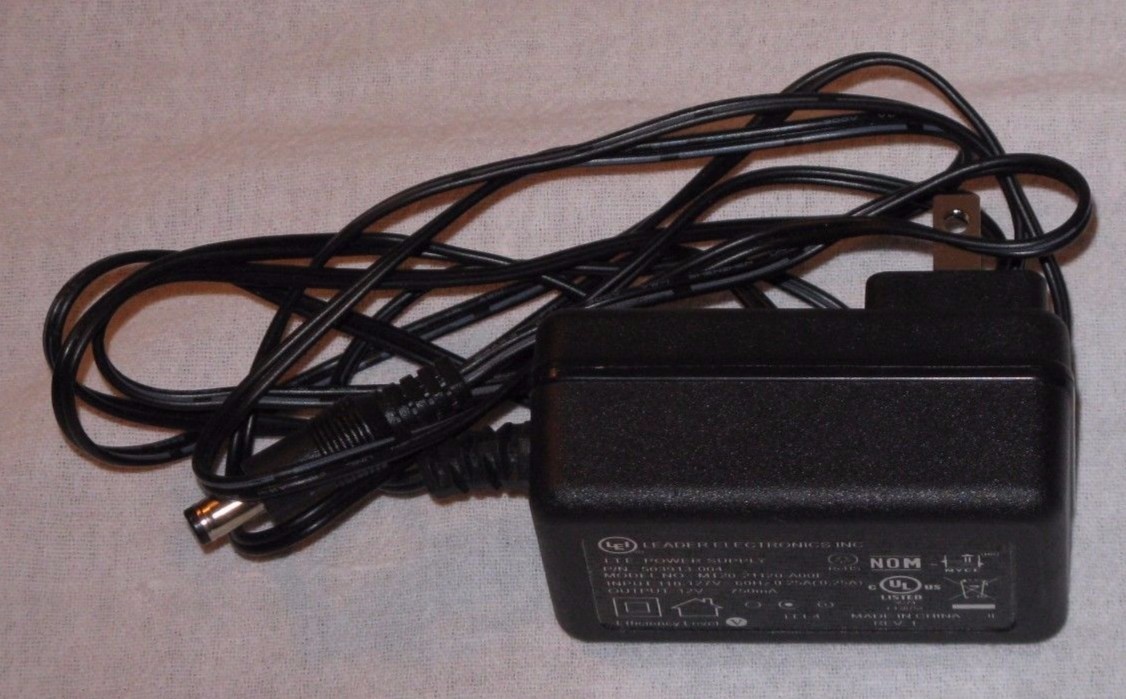 Motorola SURFboard (SBG901) 30.72 Mbps Modem, Tested, Works, Comes with Cables