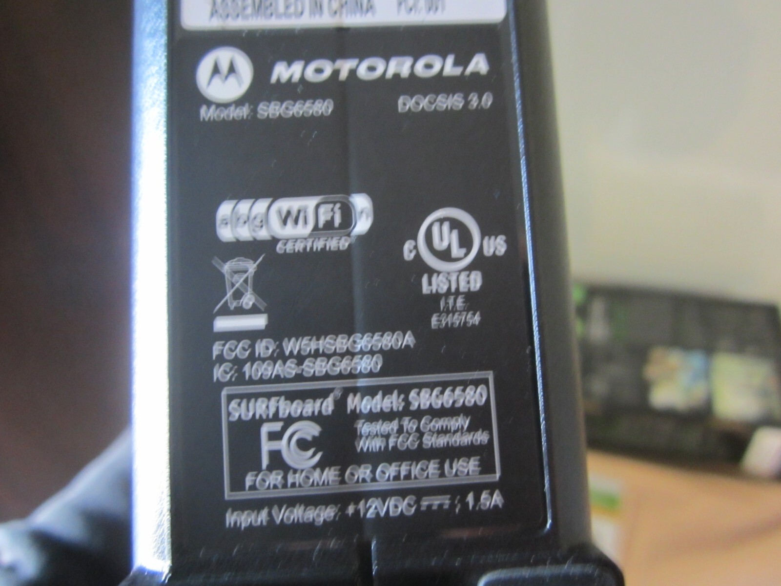 Motorola SBG6580 Surfboard eXtreme DOCSIS 3.0 Wireless Cable Modem Gateway Used)