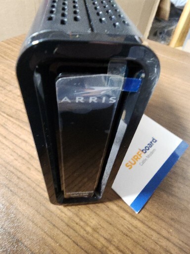ARRIS SURFboard SB6190 DOCSIS 3.0 32 x 8 Gigabit Cable Modem 1 Gbps Black