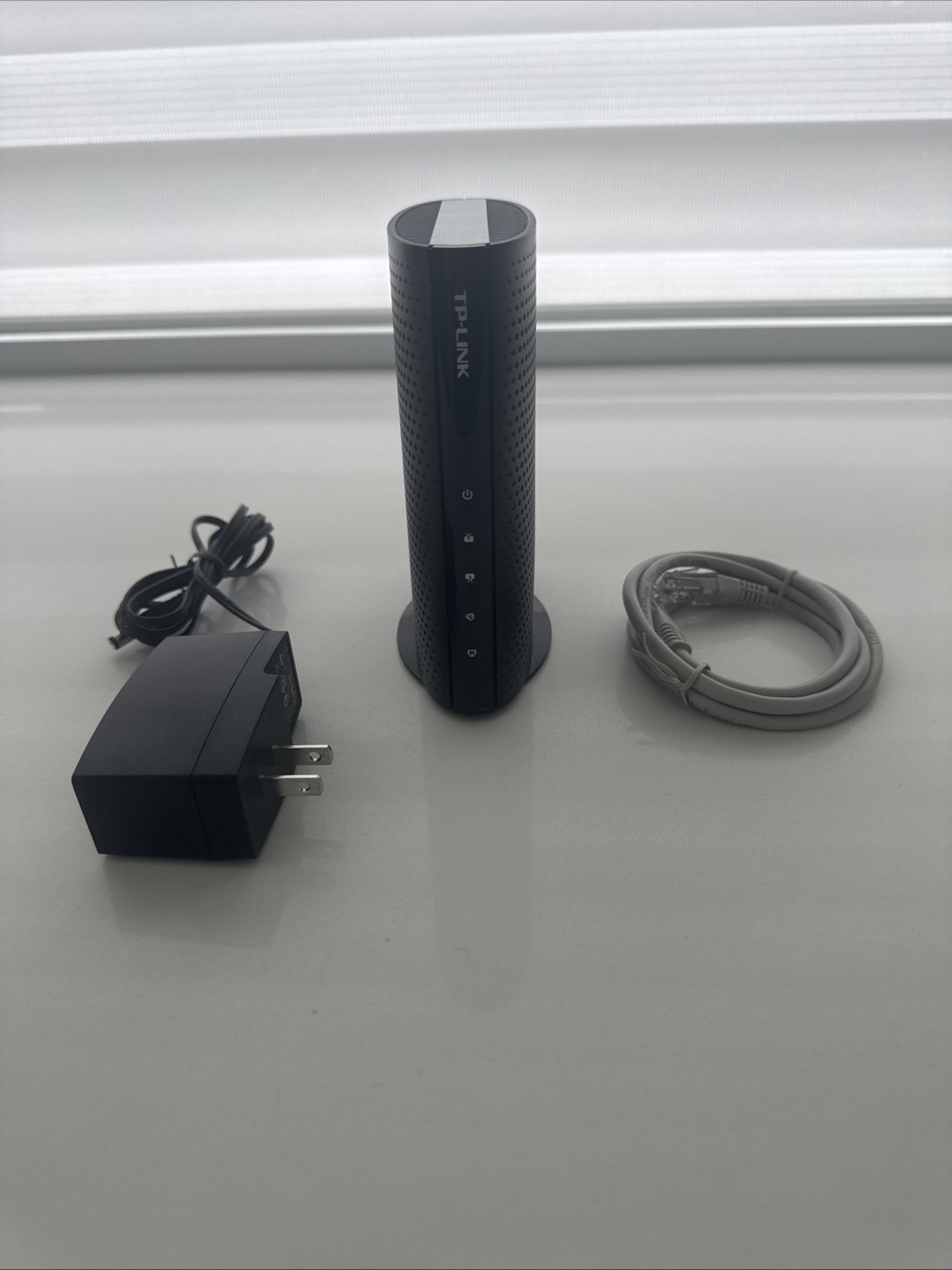 TP-LINK TC-7620 680Mbps Cable Modem DOCSIS 3.0
