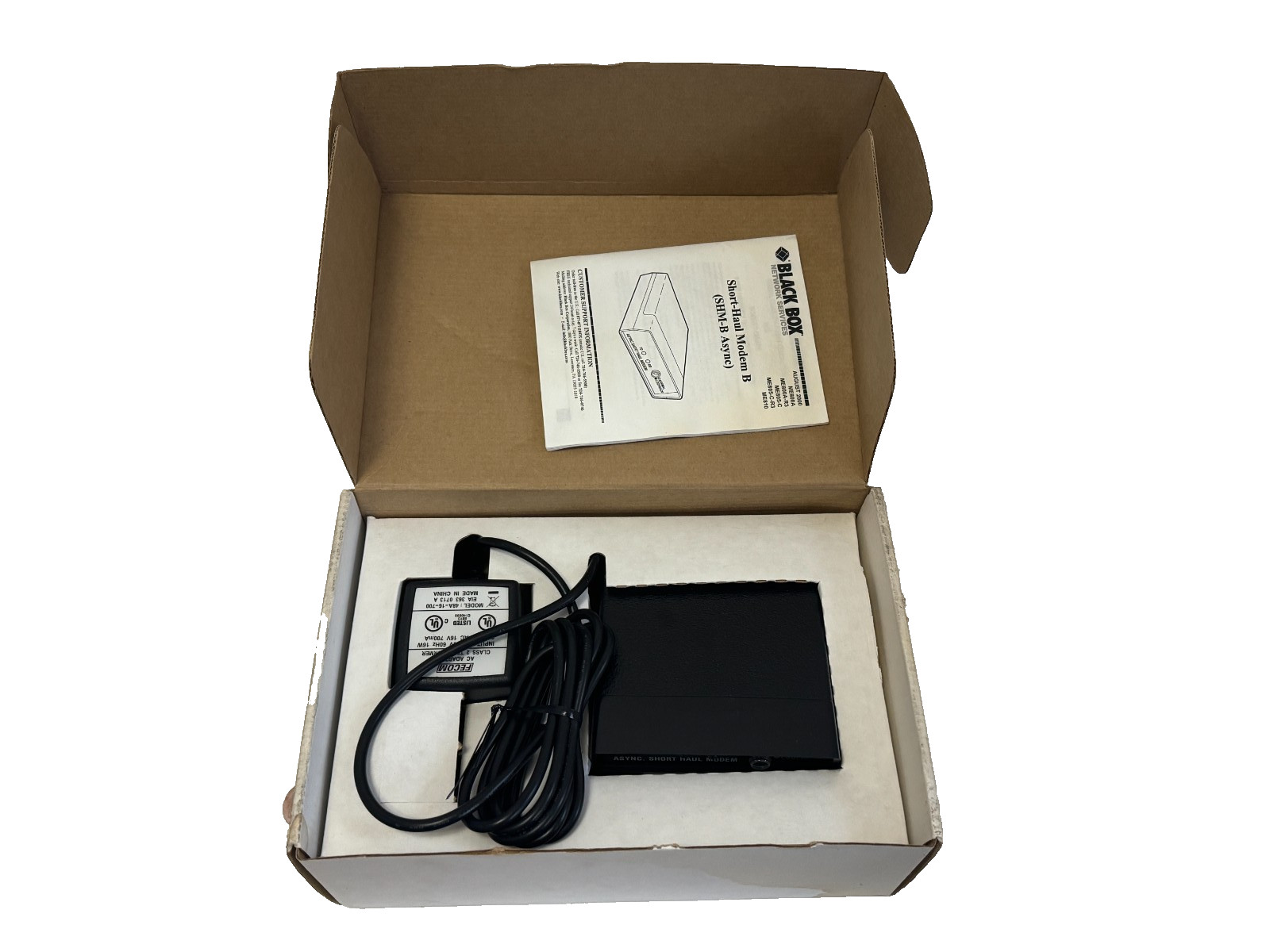 NEW IN BOX Black Box ME800A-R3 Modem