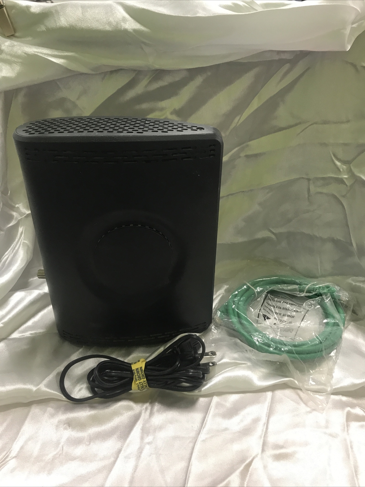 Zoom DOCSIS 3.0 Cable Modem – 5350 – Good !!!