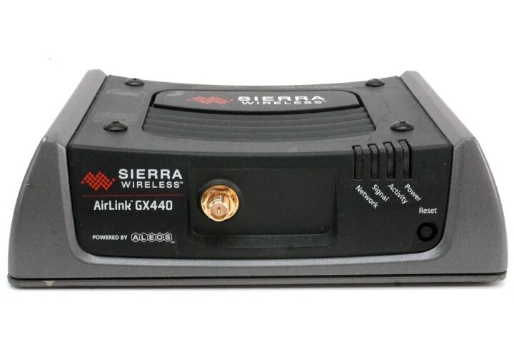 Sierra Wireless AirLink GX440 Air Link Modem With Antenna in Good Condition