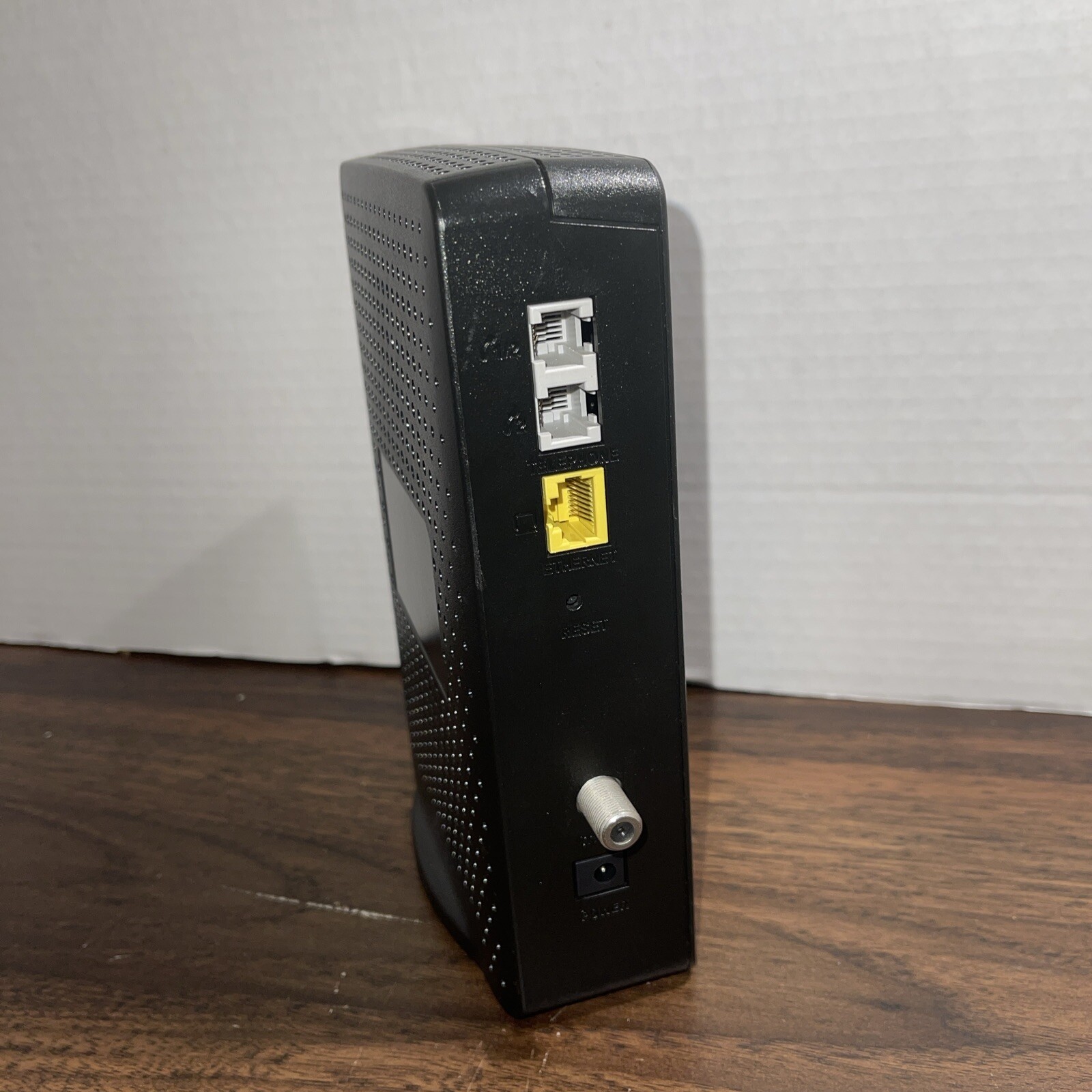 Technicolor DPC3216 Modem No Power Cord. As Is. For Parts Only. Untested