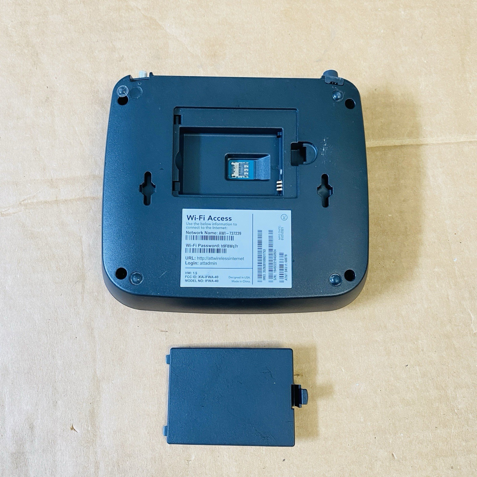 ATT Wireless Internet Modem IFWA-40 Hotspot Black (AT&T) With Power Supply