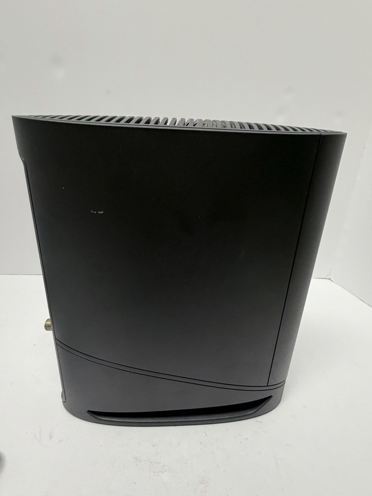 Arris G34 DOCSIS 3.1 Gigabit Cable Modem & AX3000 Wi-Fi 6 Router w/ Ac Adapter