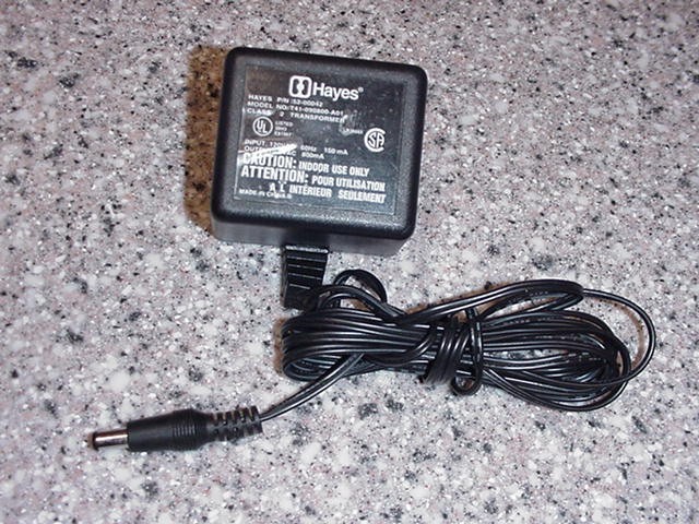 Hayes 52-00042 Power Adapter Model No. T41-090800-A01 Output: 9VAV 800mA