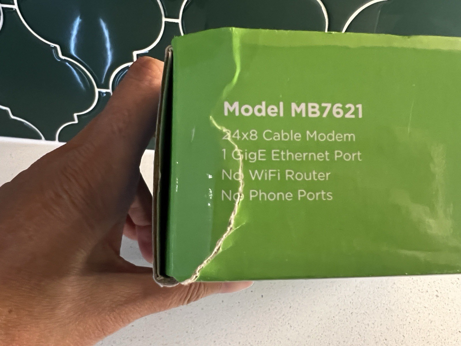 Motorola 24×8 Cable Modem MB7621 DOCSIS 3.0 1000+ mbps New Open Box – See Pics