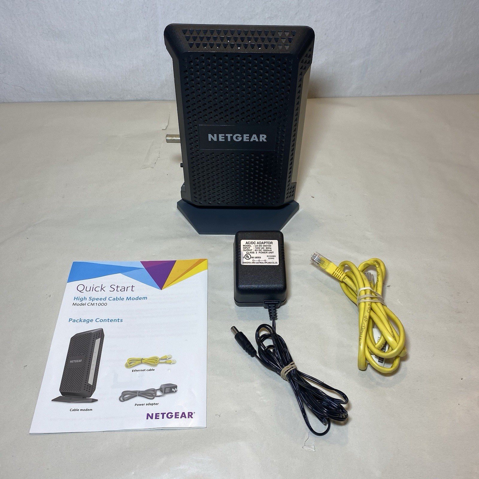 NETGEAR CM1000 Ultra High Speed Cable Modem DOCSIS 3.1 COMPLETE WITH BOX