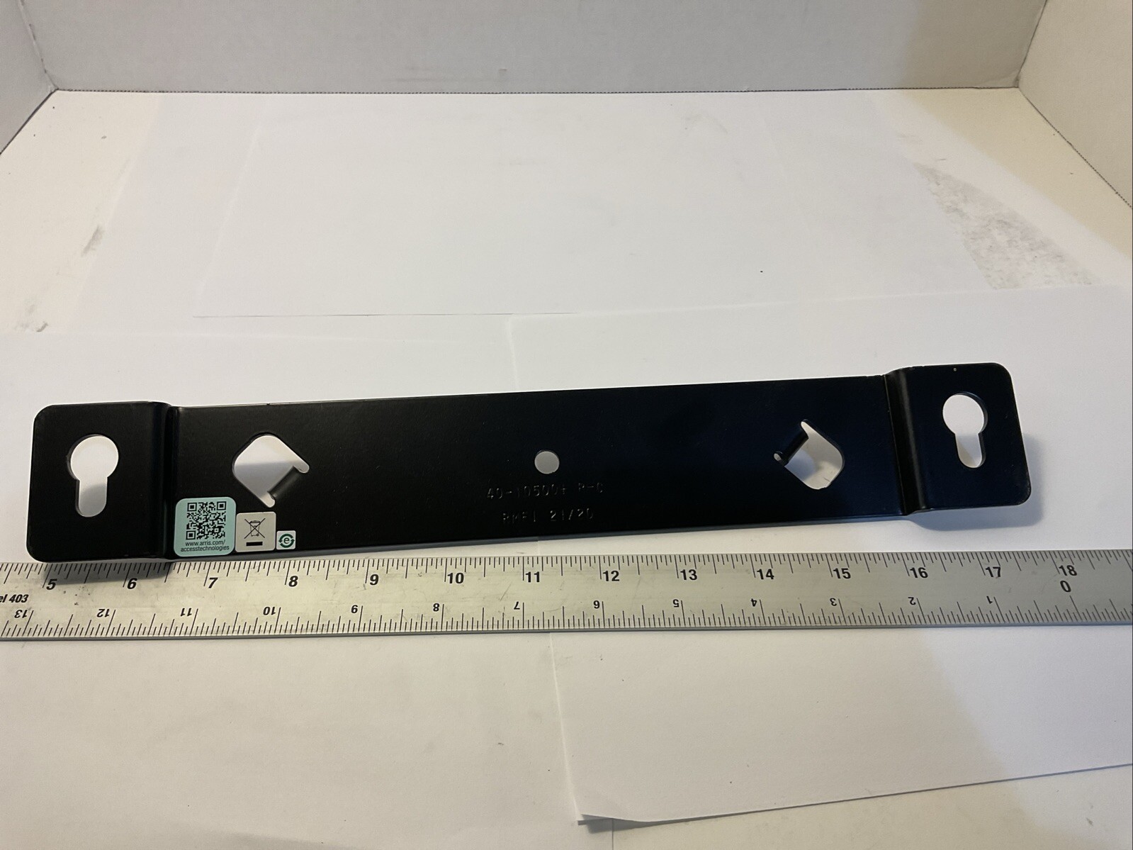 Arris Mounting Bracket 40-10500+ Rev C RMFI 21/20 NC 2000 NodeMounting Bracket