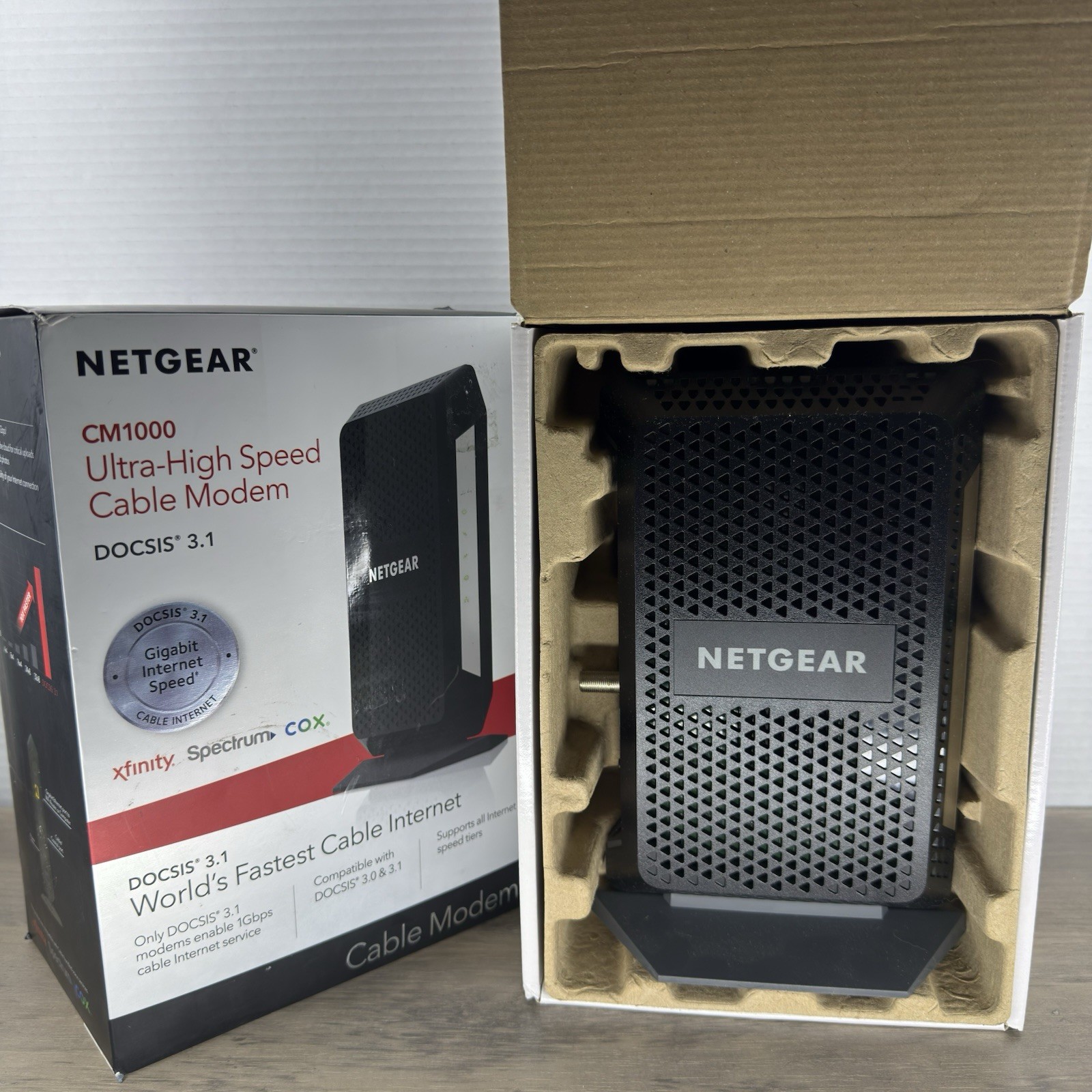 NETGEAR Ultra-High Speed Cable Modem DOCSIS® 3.1 for XFINITY CM1000