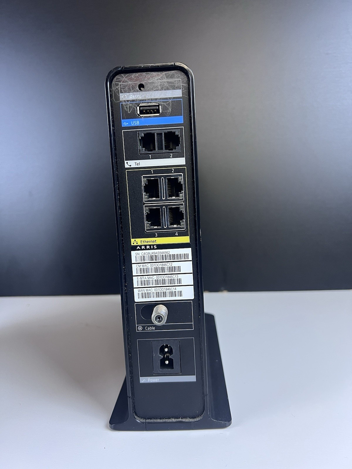 Lot of 4 Netgear ARRIS DOCSIS 3.0 Cable Modem Router Powers On Untested
