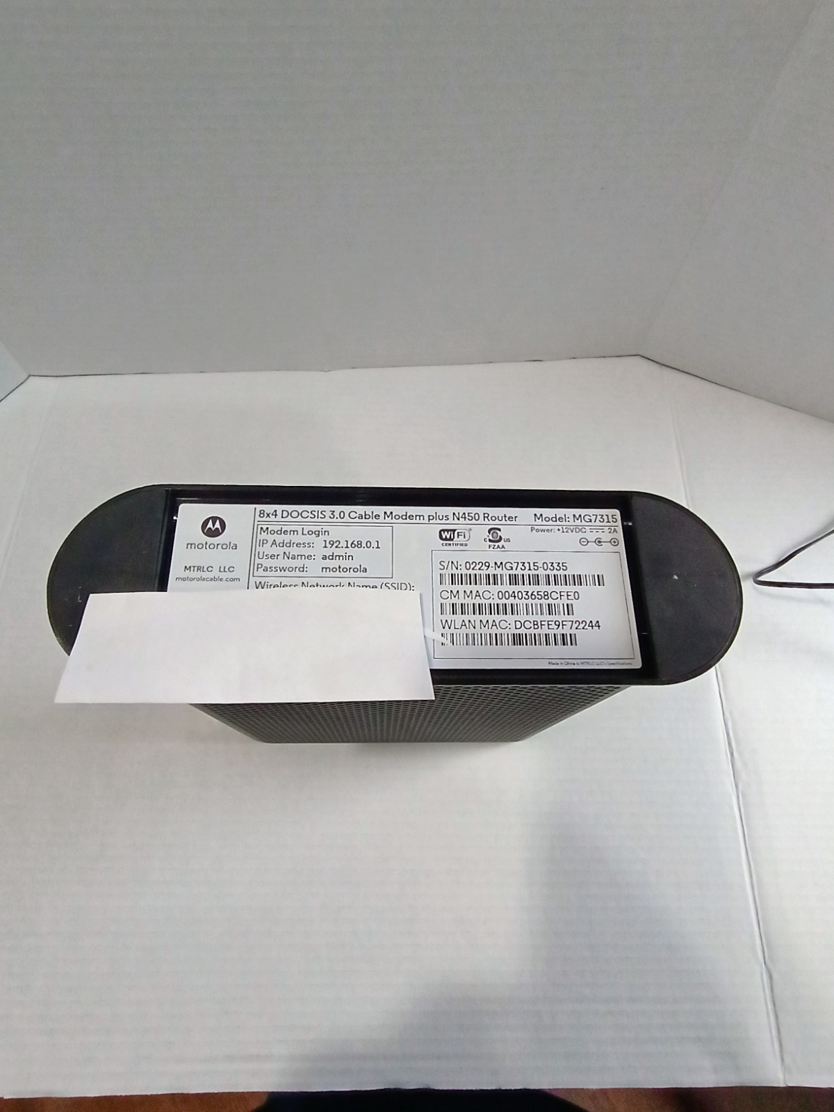 Motorola MG7315 8×4 343 Mbps DOCSIS 3.0 Cable Modem Plus N450 Wi-Fi Router