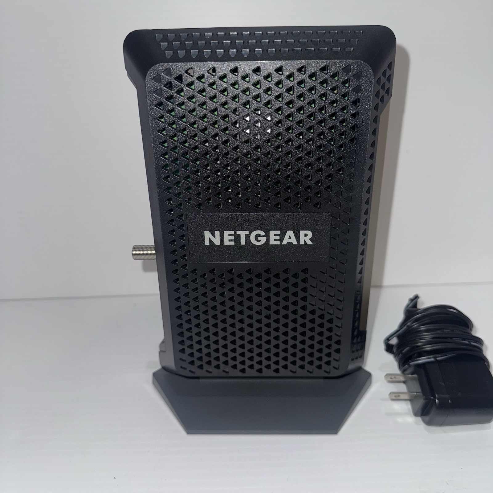 Netgear CM1000v2 Nighthawk DOCSIS 3.1 Cable Modem w/ Power Cord