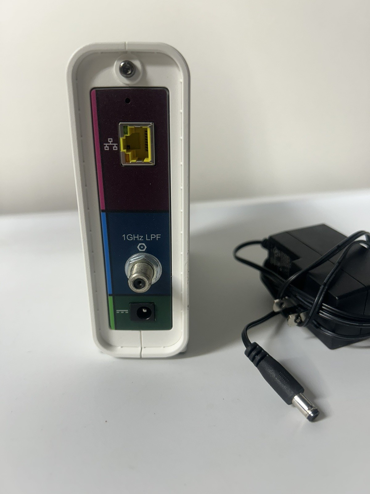 ARRIS SURFboard DOCSIS 3.0 Cable Modem – SB6190