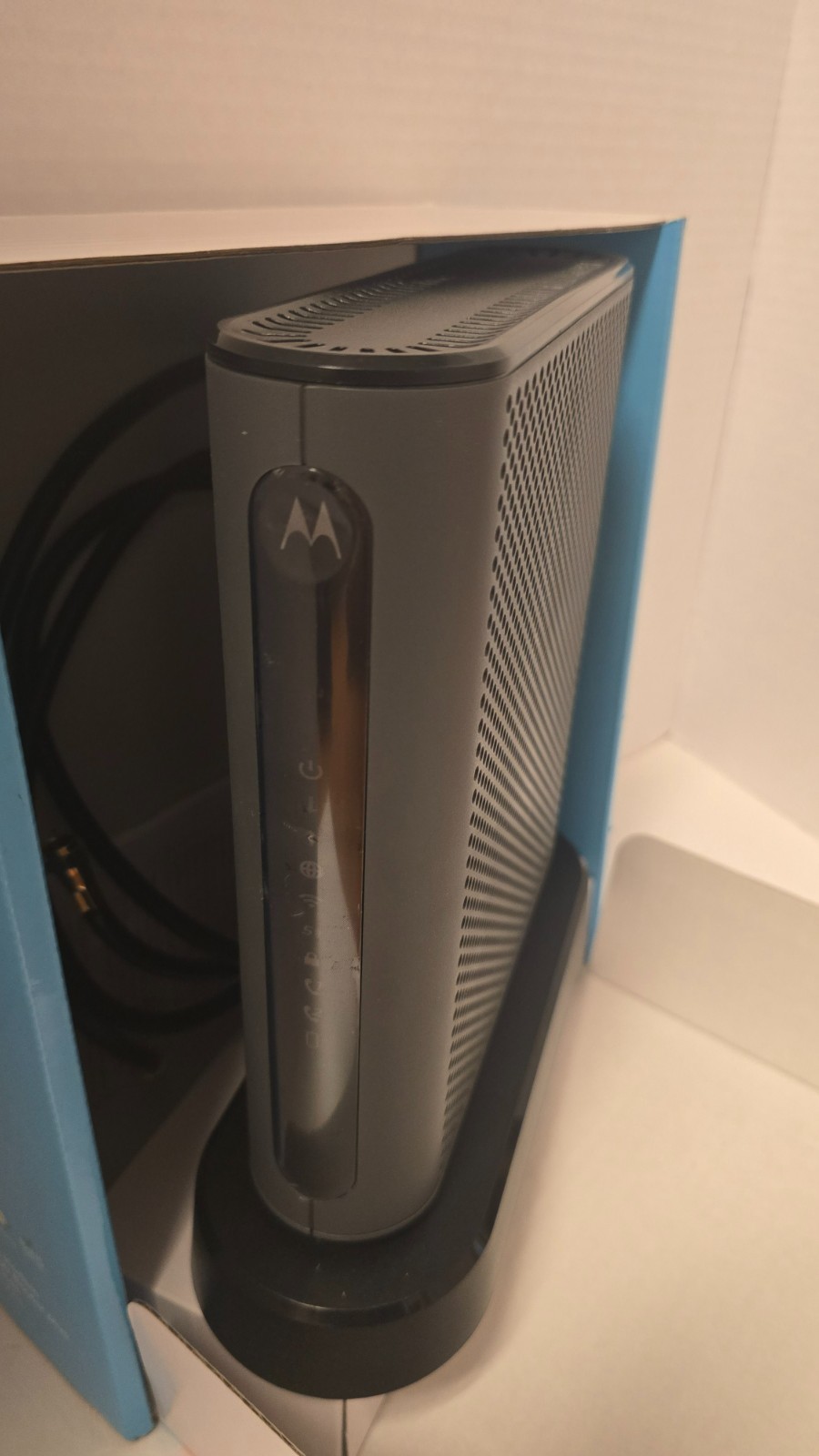Motorola MT7711 Cable Modem AC1900 WiFi Router Xfinity Voice Power Cord Box