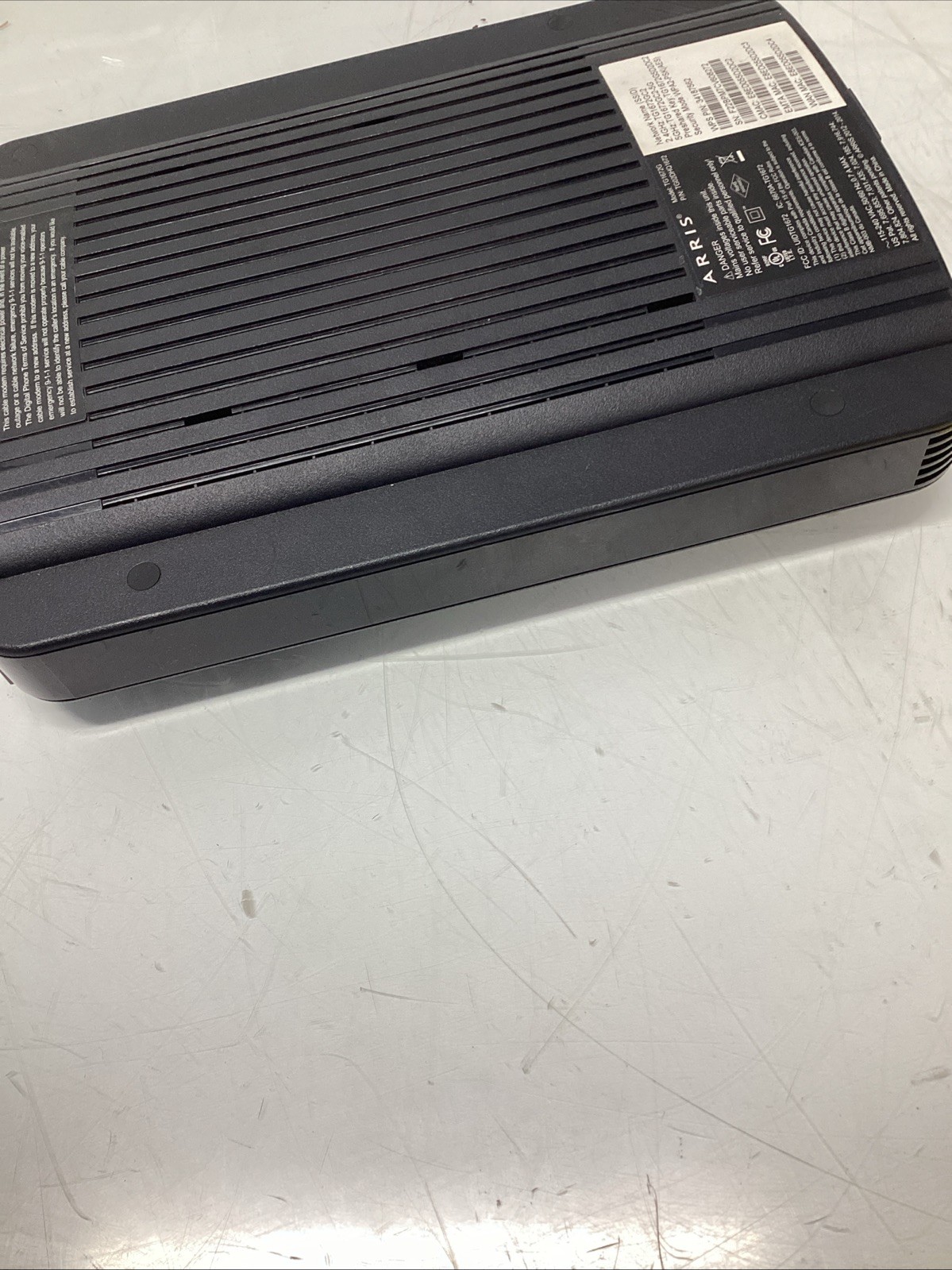 Arris TG1672G GATEWAY WIFI MODEM TG02DHQ1672 No Power Supply T-303