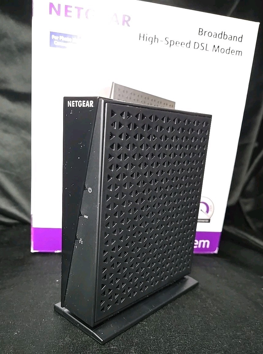 NETGEAR DM200-100NAS DSL VDSL High Speed Broadband Modem With Box And Accessorie