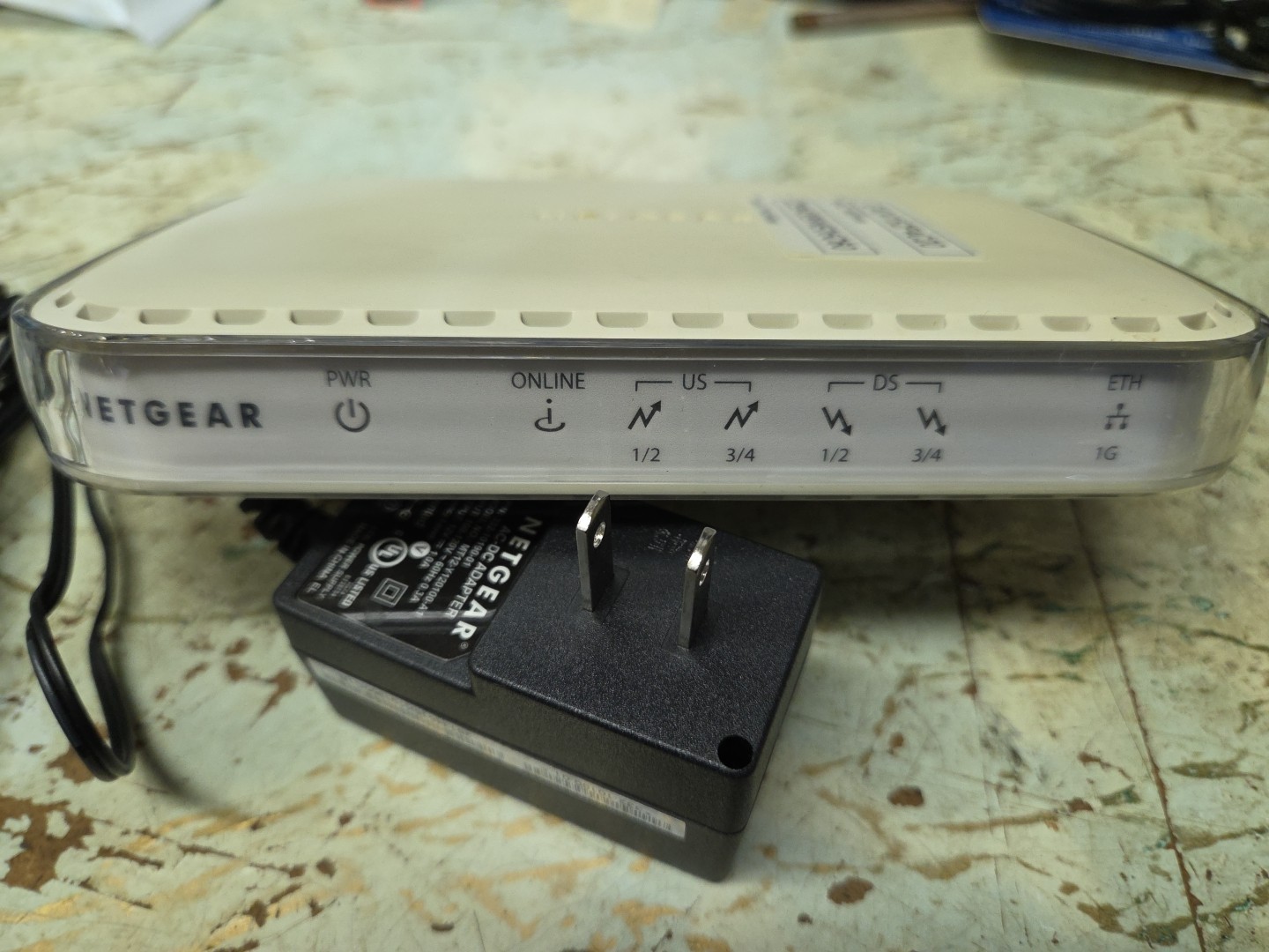 NETGEAR CMD31T-100NAS 153.6 Mbps