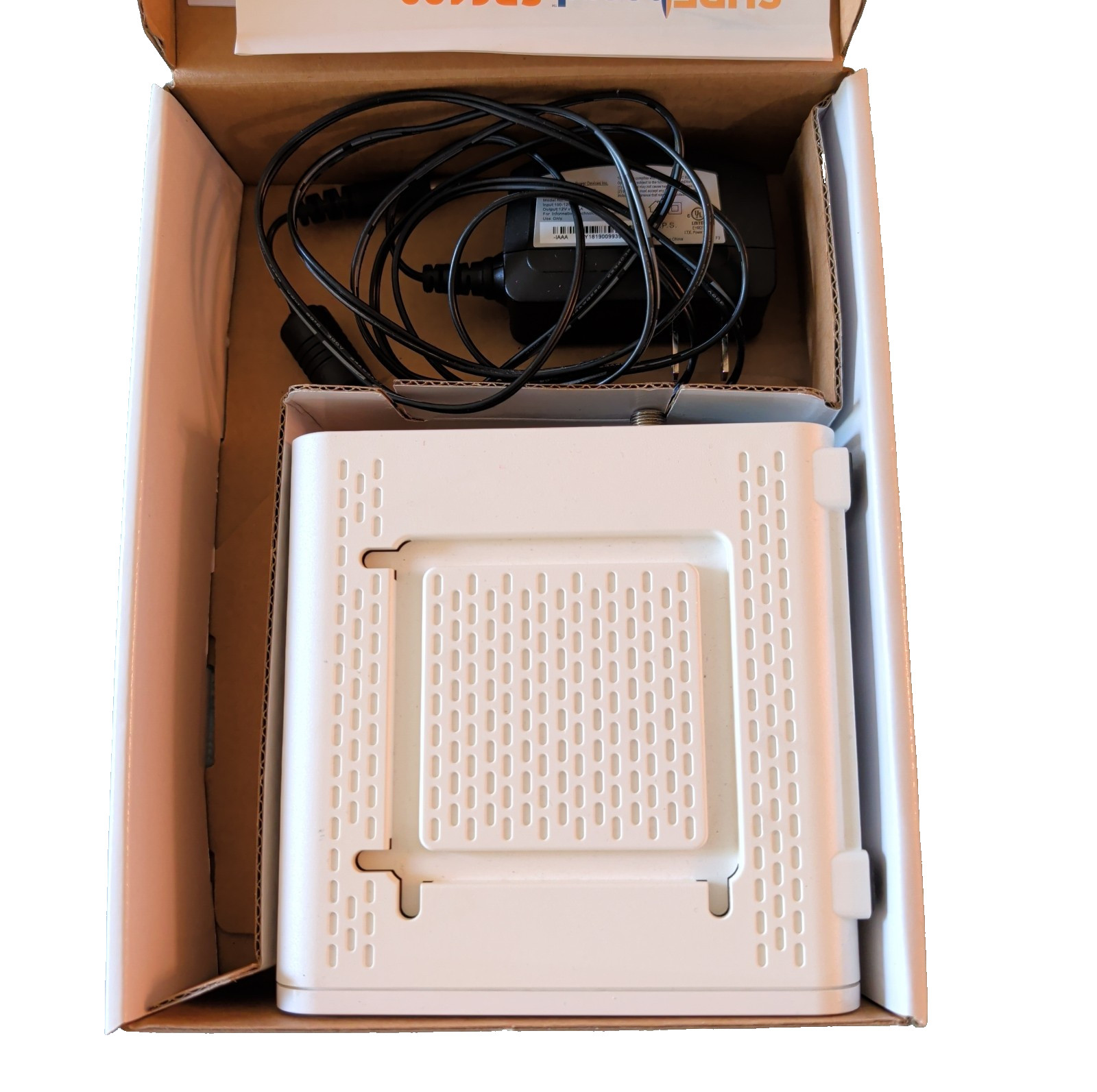 ARRIS SURFboard SB6190 DOCSIS 3.0 32×8 Cable Modem 1 Gbps Ethernet P/N: 1000031