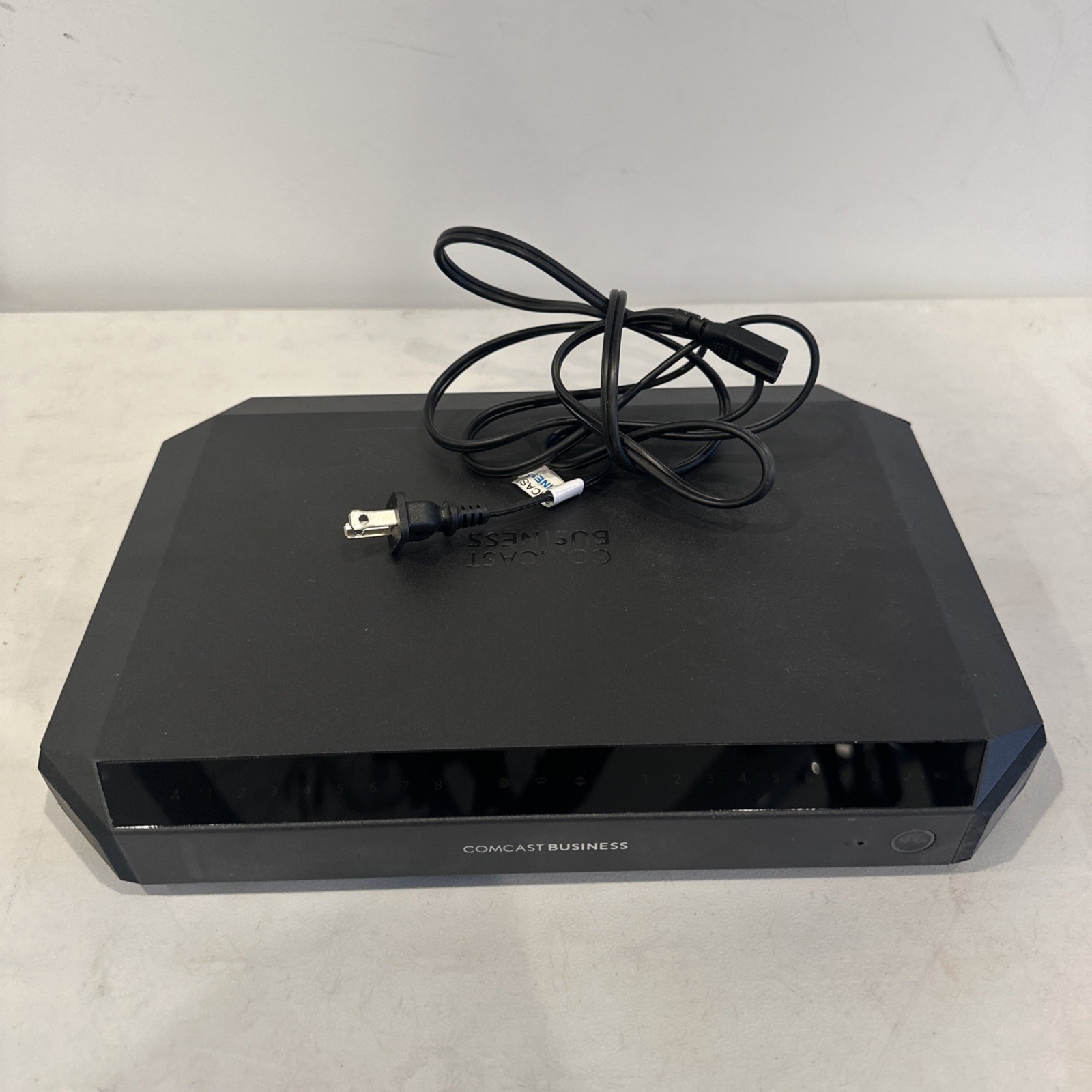 Comcast Business Modem Router CBR2-T WiFi Gateway w Power