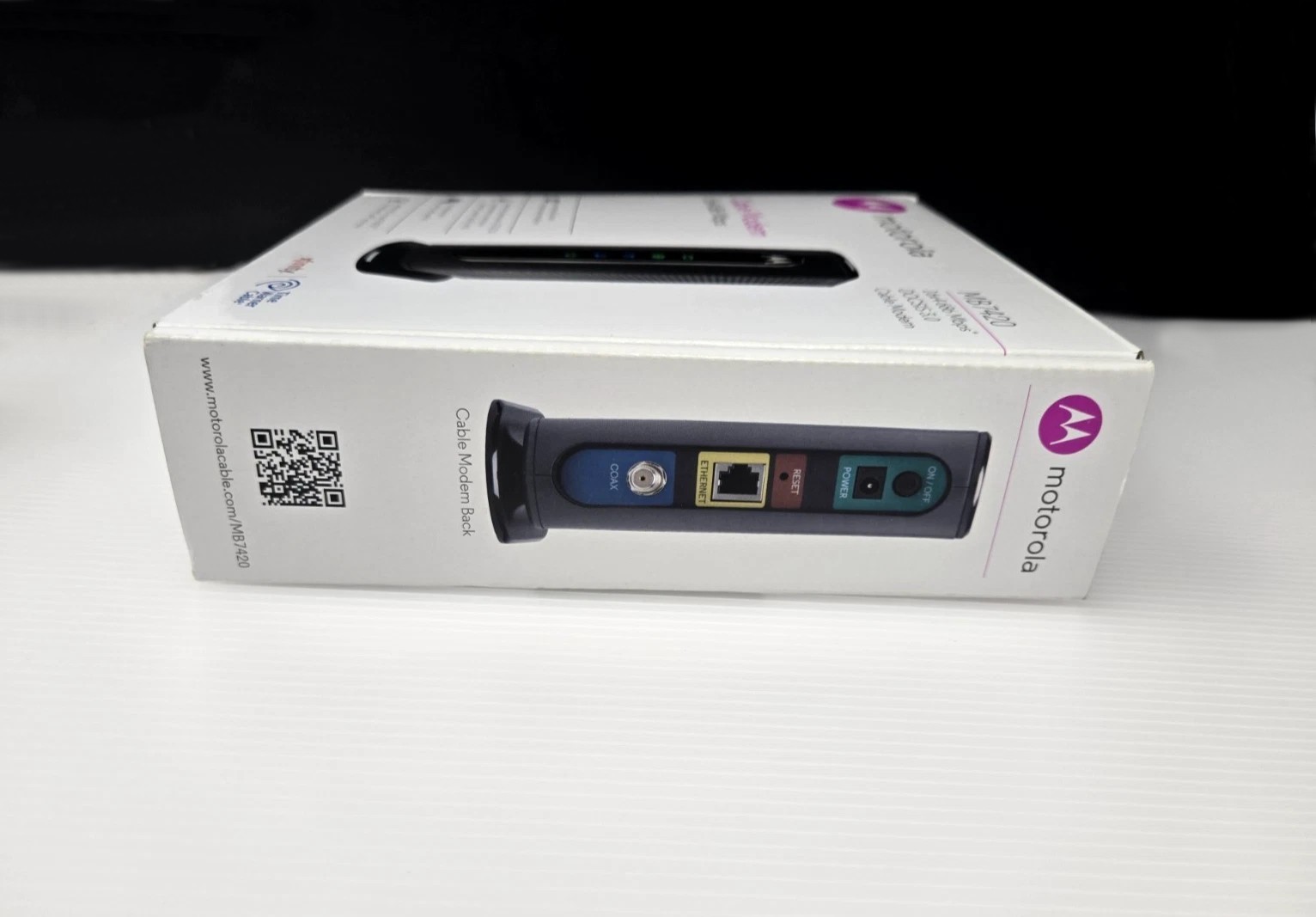 Motorola Cable Modem MB7420 16×4 686 Mbps DOCSIS 3.0 RNW916 Comcast Xfinity