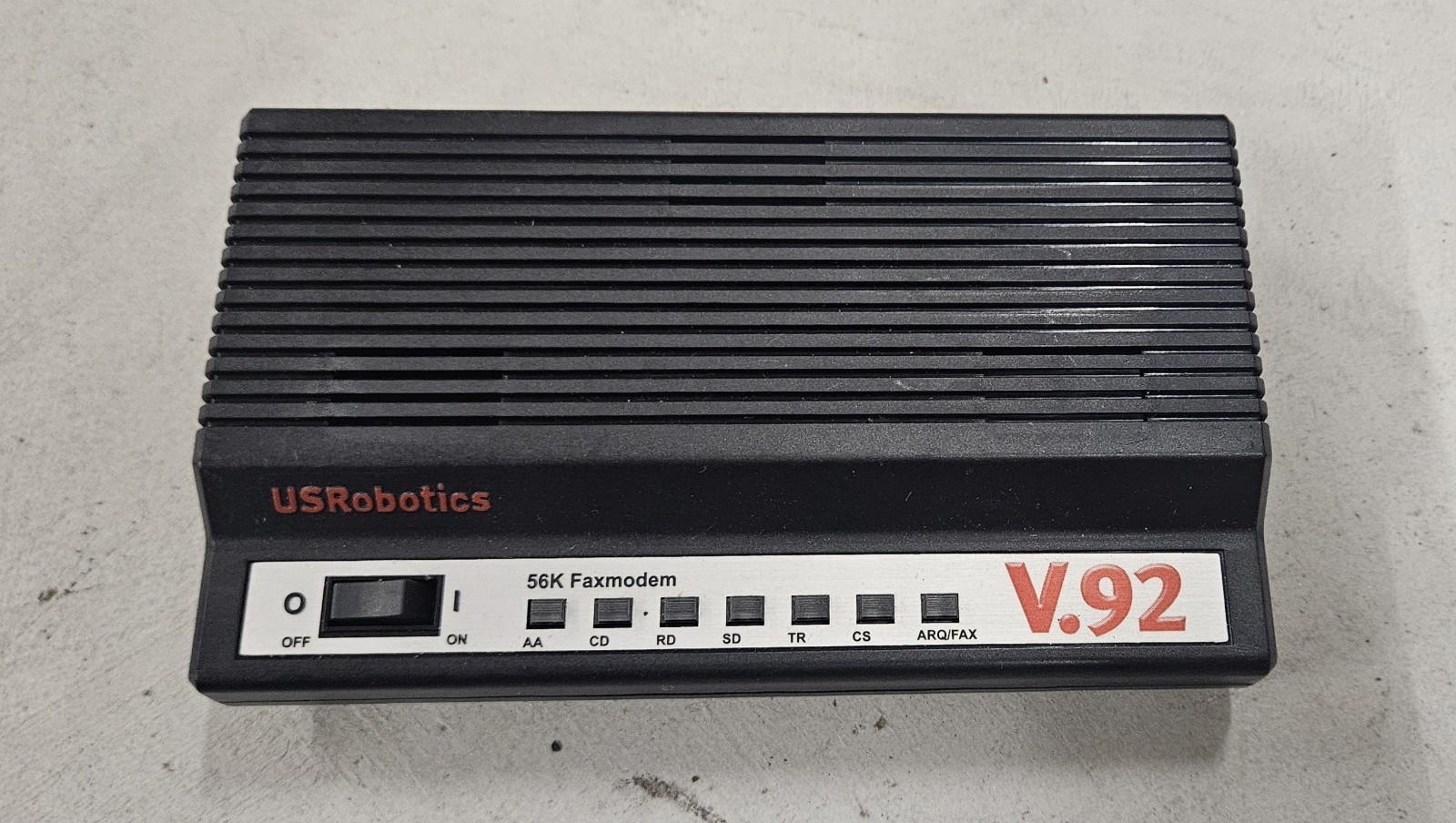 US Robotics 56K V.92 External Faxmodem Fax Modem 5686E